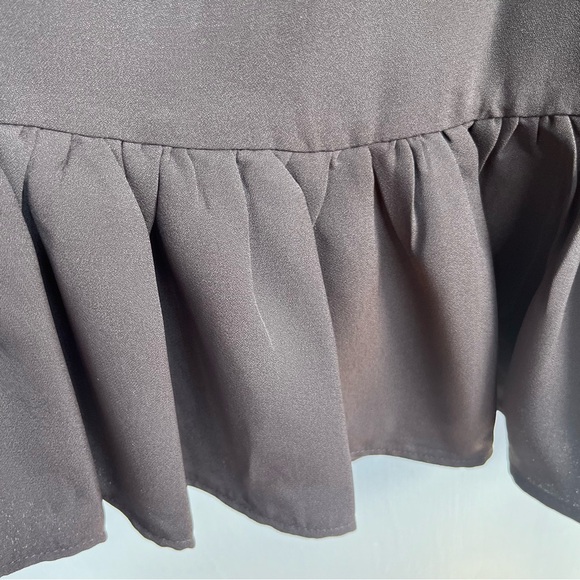 Vicente Camuto Sizes, S, M Chocolate Torte Ruched Flounce Dress - Picture 11 of 13